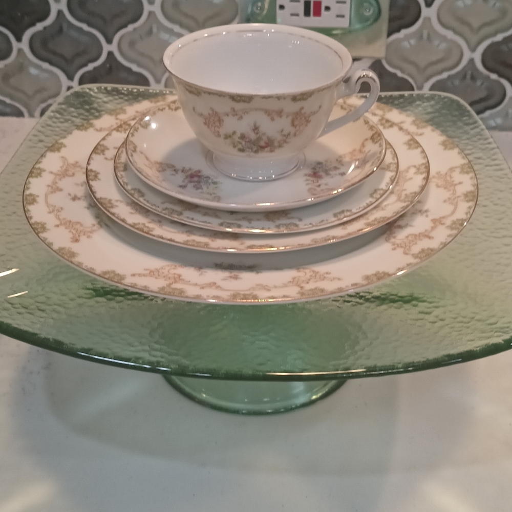 6 Piece Place Setting Imperial China